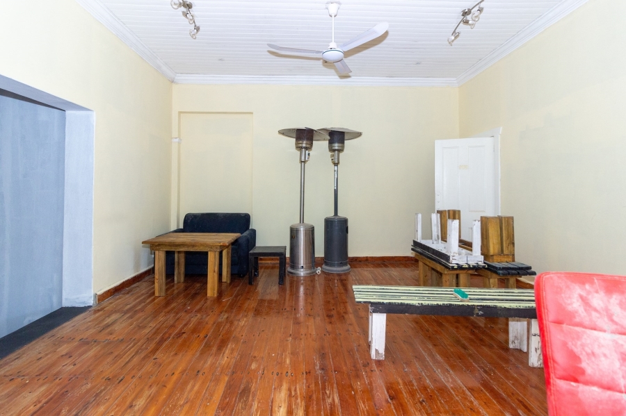 To Let commercial Property for Rent in Walmer Eastern Cape